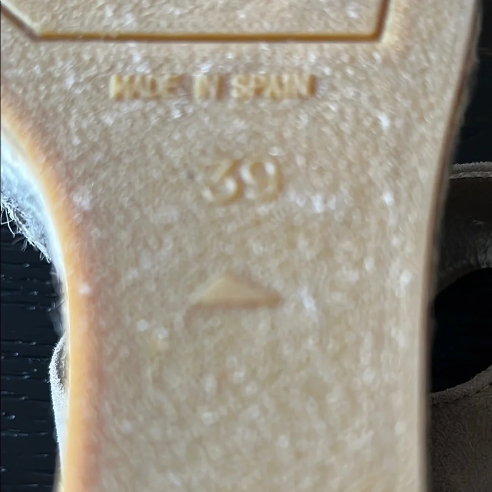 A‎ paseart Cream Espadrilles with Adjustable Straps and Cushioned Sole Size 8
